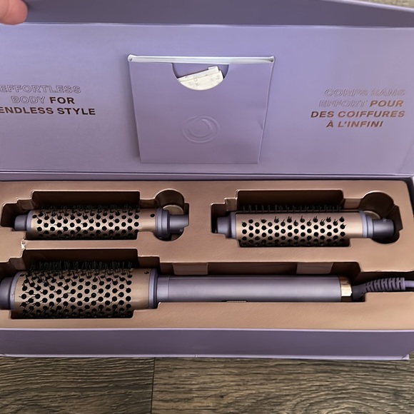 MONAT - Picture 2 of 4